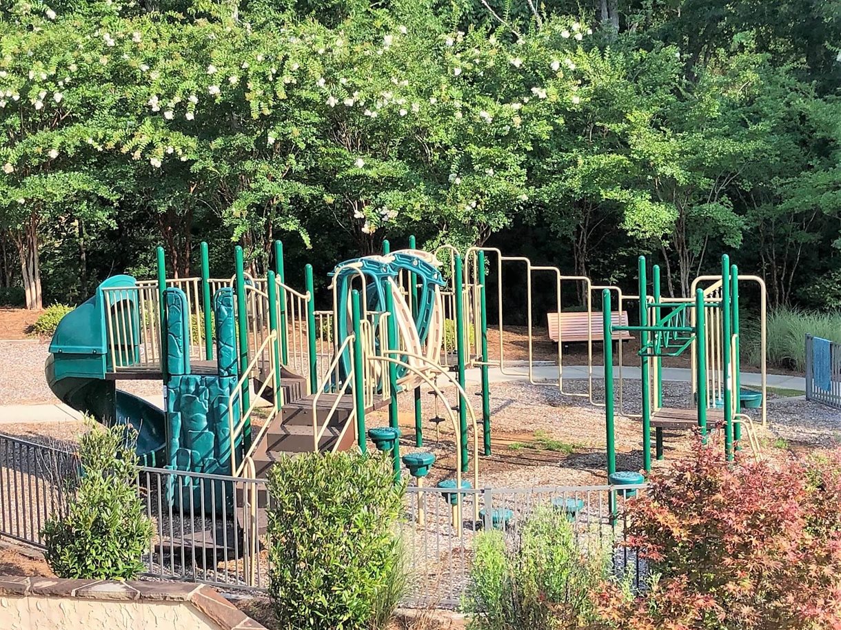 Handsmill Clubhouse Playground