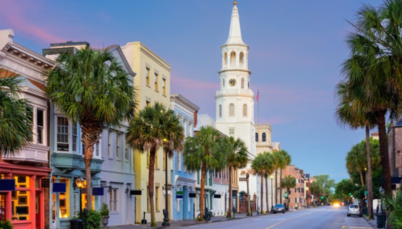 30 minutes to the city life of Charleston