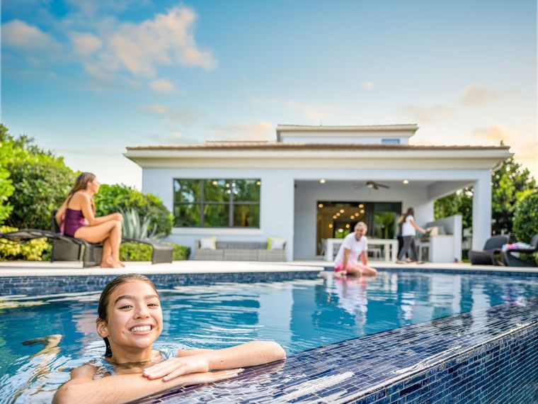 Artistry Palm Beach Gardens