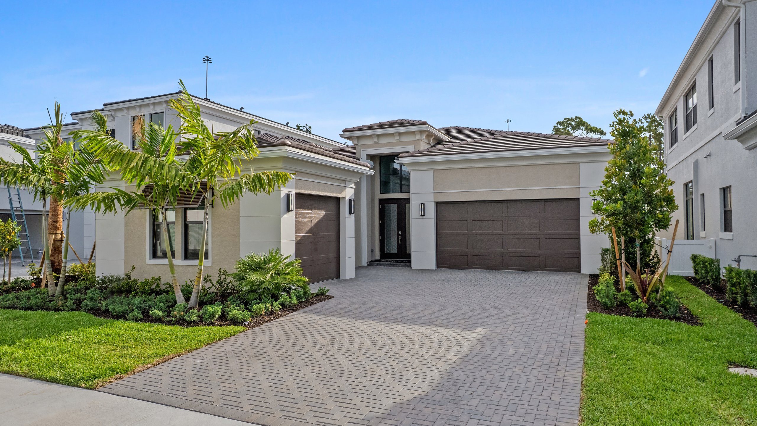 13294 Artisan Cir
