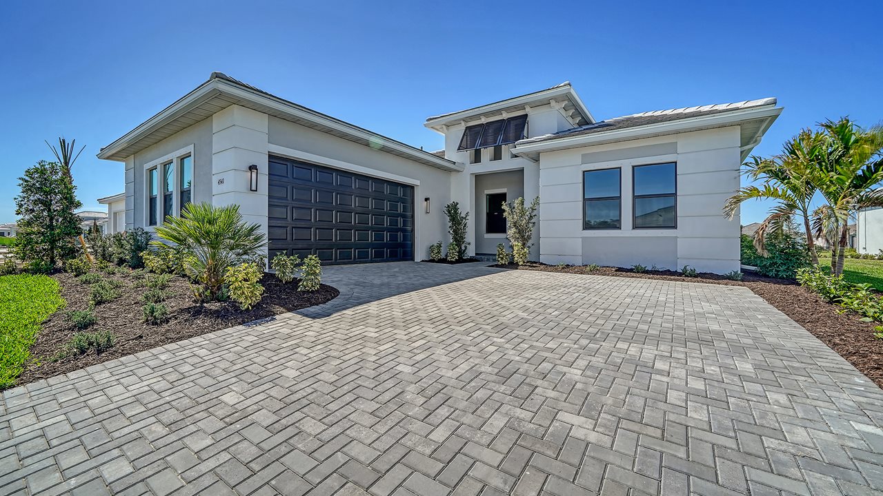 Monet Model | Front Exterior