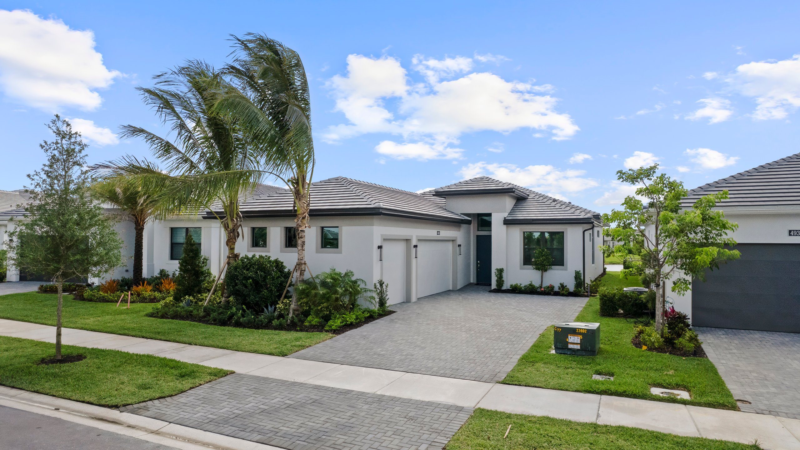 4931 Rivo Alto Cir