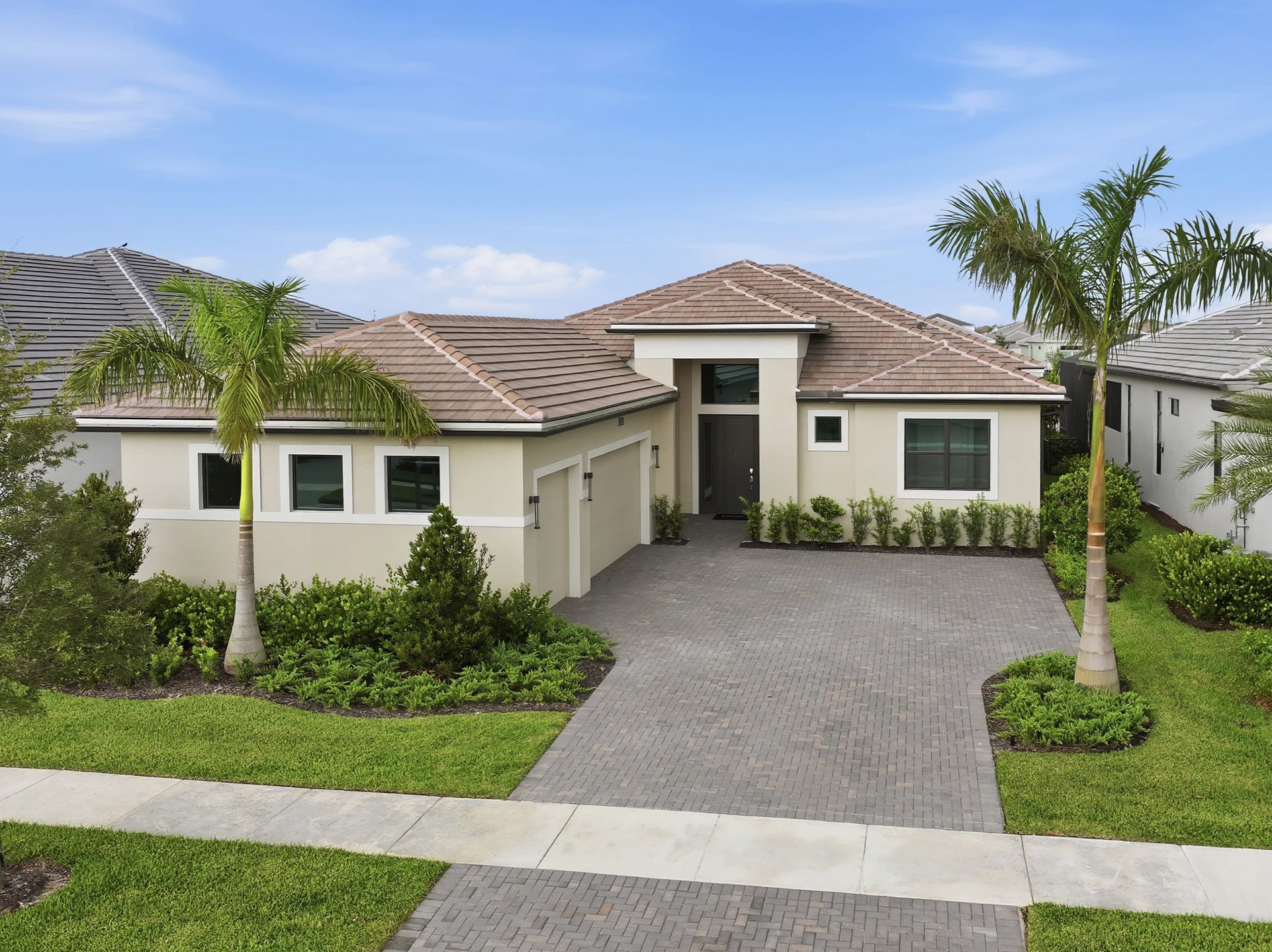 5374 St. Armands Way