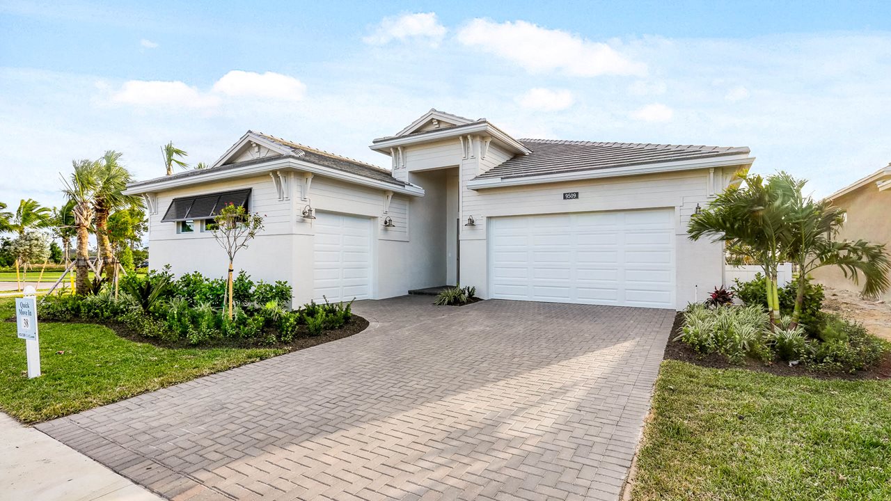 Sydney Model | Front Exterior