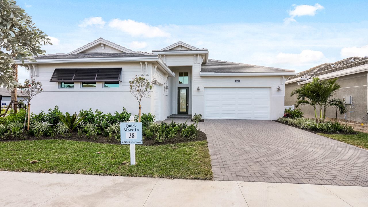 Sydney Model | Front Exterior