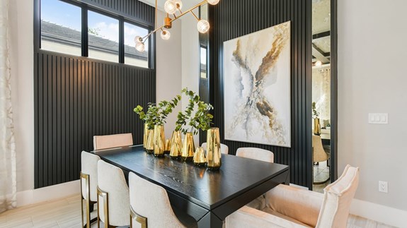 Madison Model | Dining Area