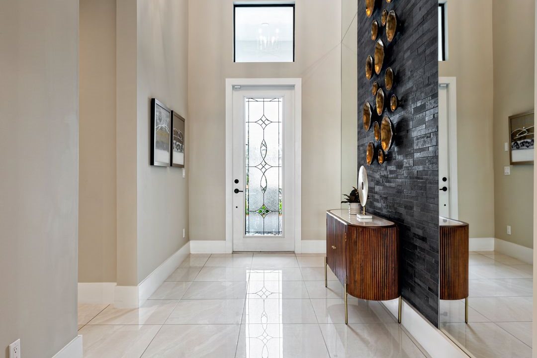 Nicole Model Home | Entry