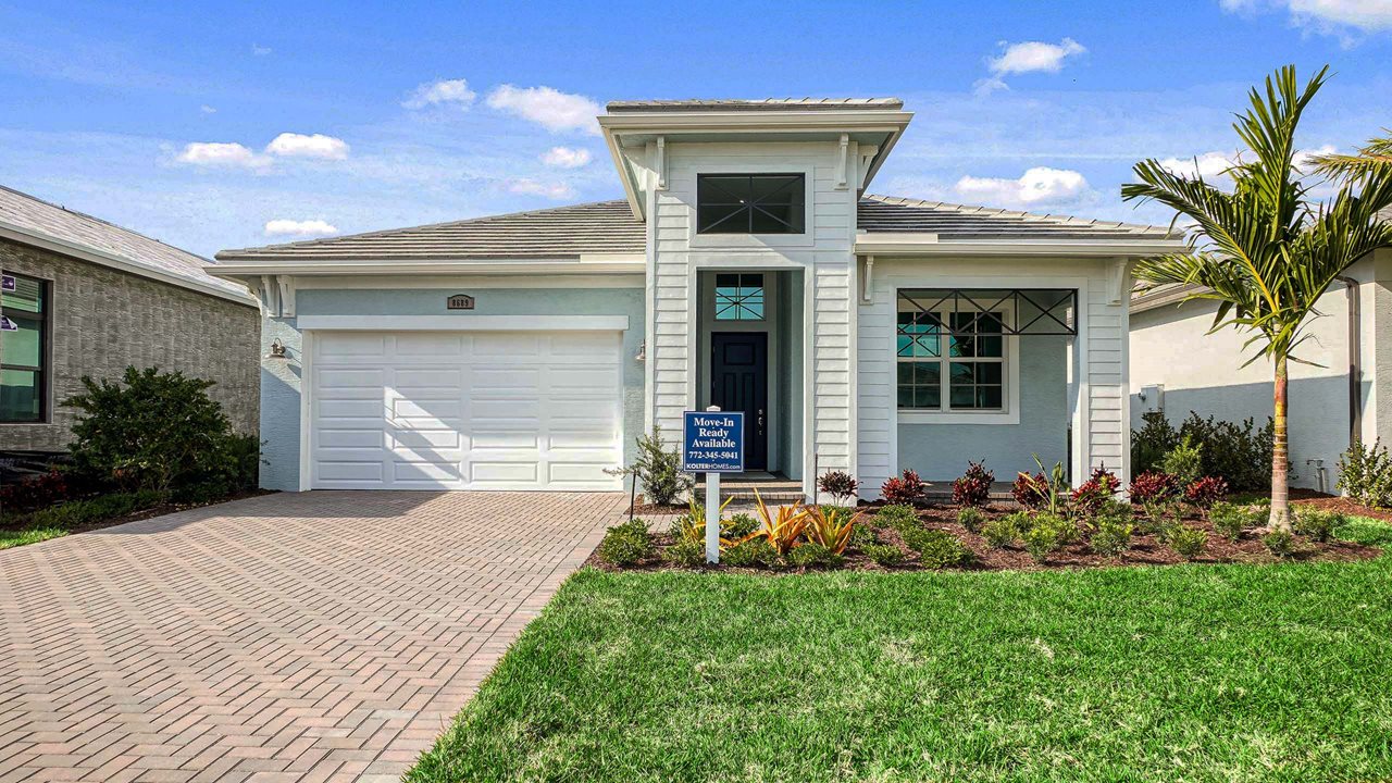 Madison Model | Front Exterior